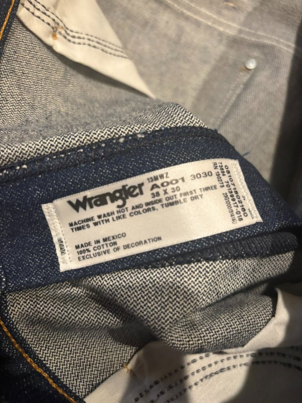 Wrangler 13MWZ Jeans Mens 38x30 Cowboy Cut Dark Rinse Indigo Denim Western 100% - Picture 3 of 3